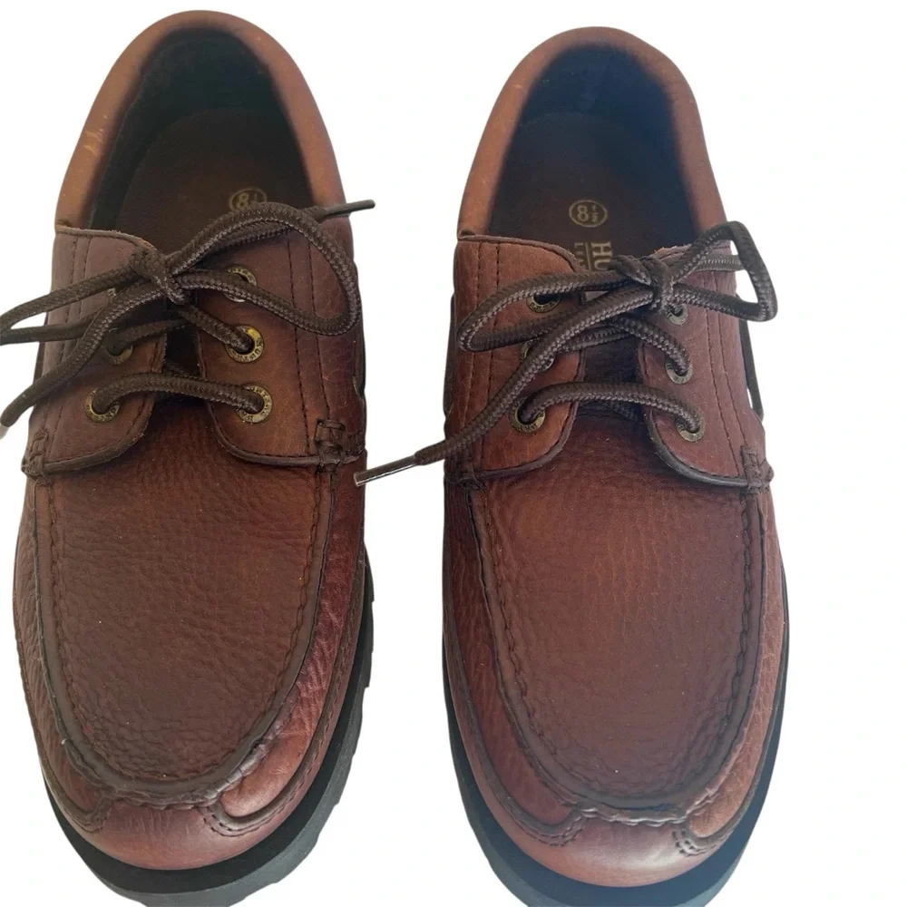 Stylish Brown Leather Boat Shoes by Hunter’s Bay Leather Collection. Size 8.5.